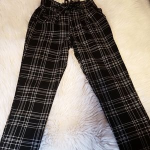Plaid Buisness Casual Black & White Small- Pants Front Tie (S)